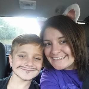 Meet your Posher, Lori